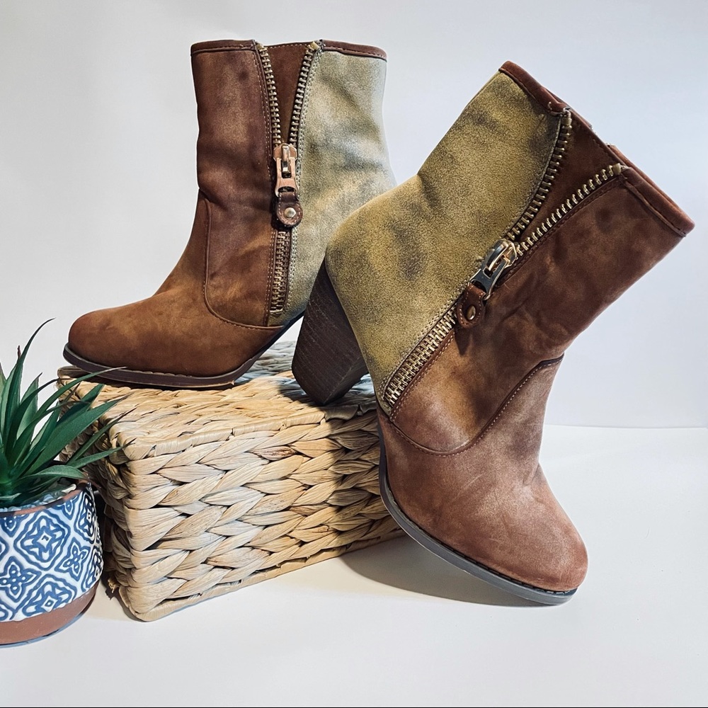 Wanted Starla Brown & Tan Distressed Bootie | Size: 7.5